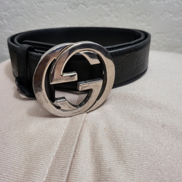 Gucci Black Leather Belt with Silver Buckle. Sizs 38 - Picture 1 of 12